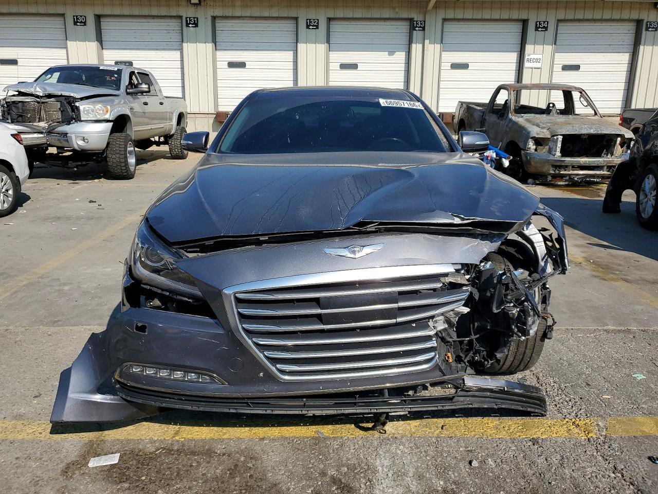 2016 Hyundai Genesis 3.8L - Image 5