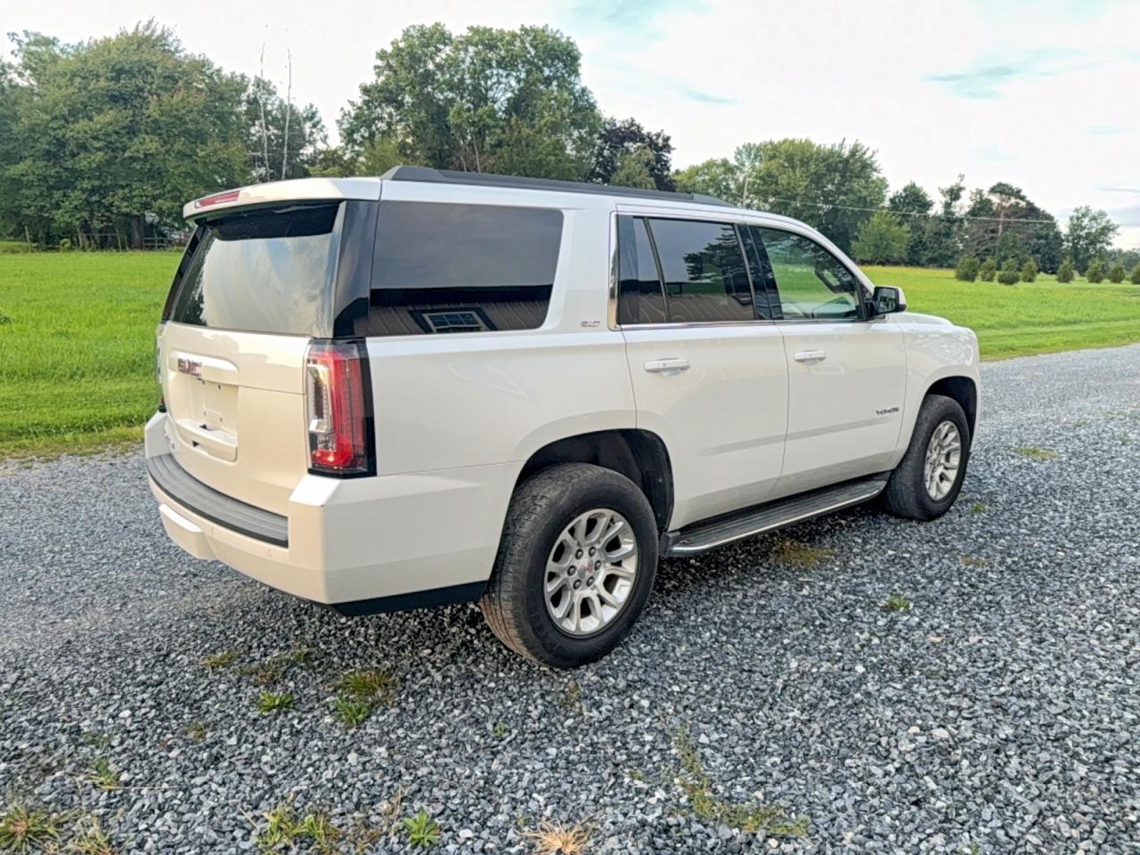 2016 GMC Yukon Slt - Фото 4