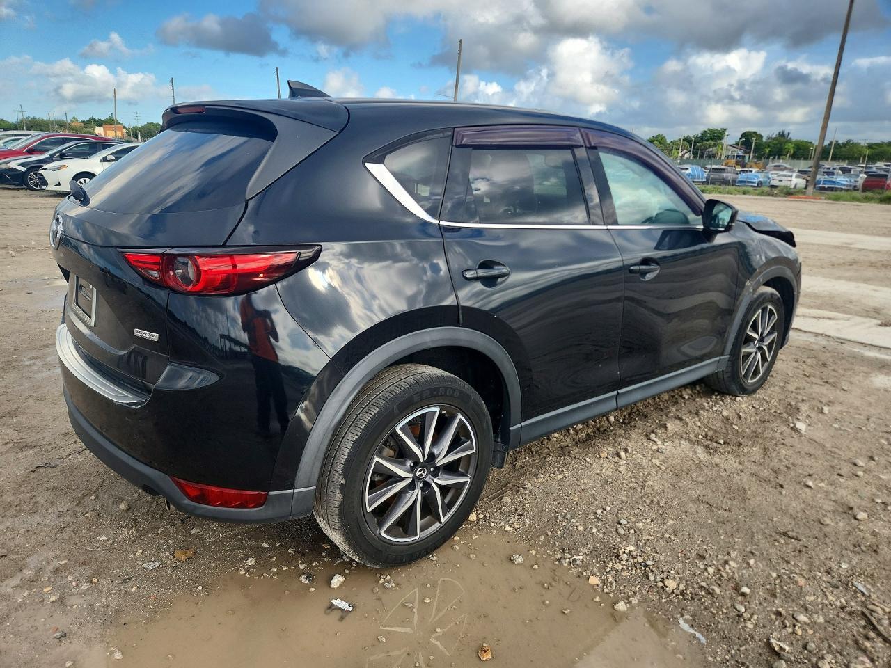 2018 Mazda Cx-5 Grand Touring - Image 3