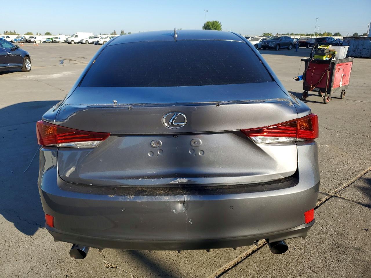2017 Lexus Is 200T - Image 6