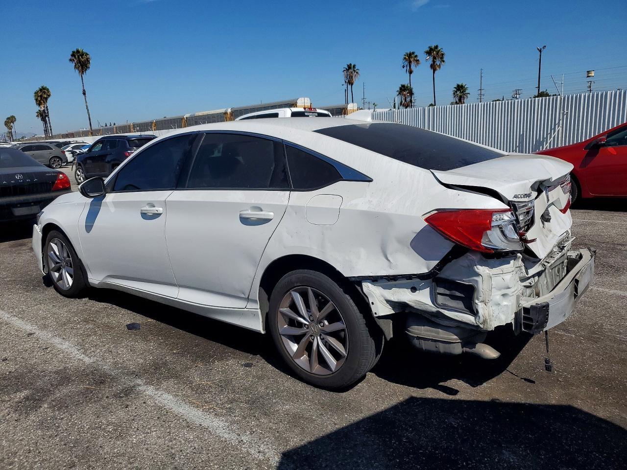 2021 Honda Accord Lx - Фото 2