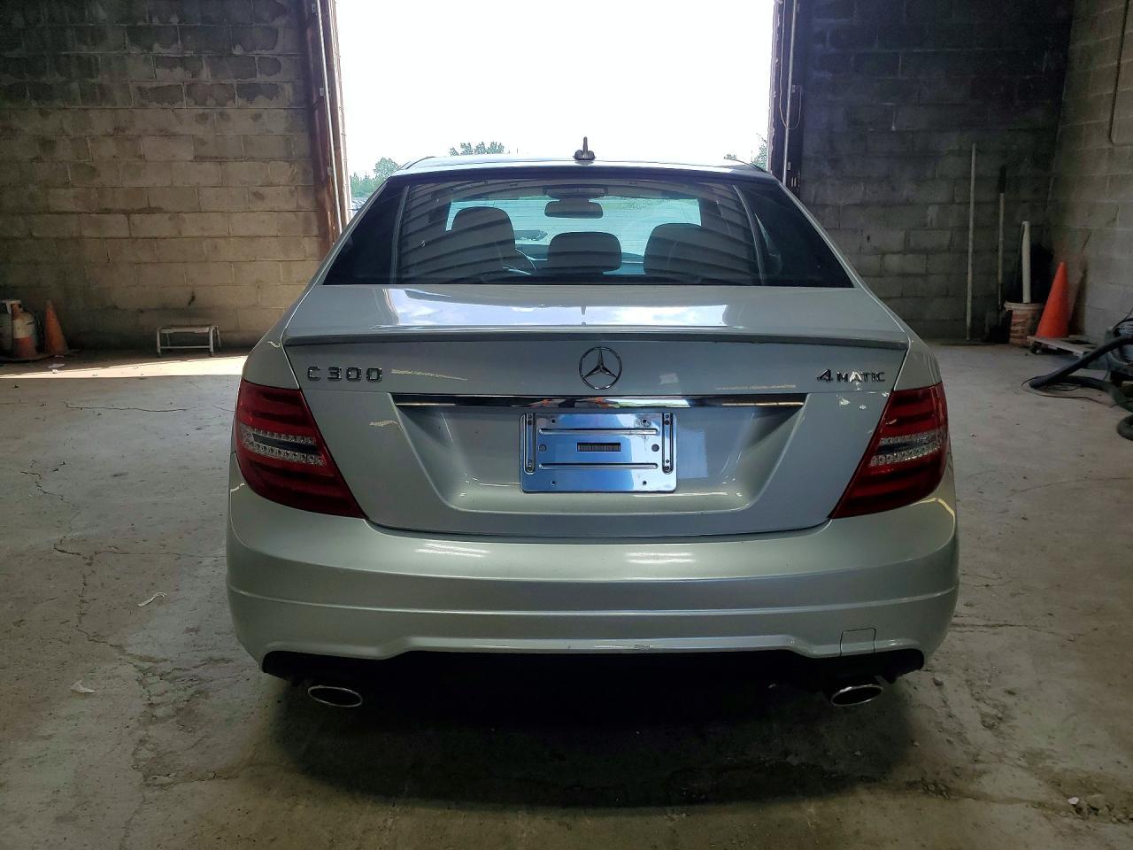 2013 Mercedes-Benz C 300 4Matic - Фото 6