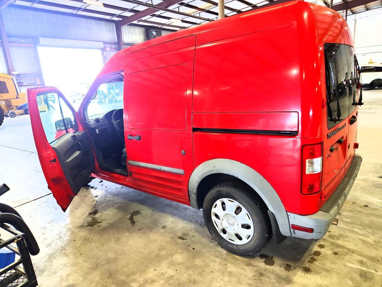 2010 Ford Transit Connect Xl Delivery Van - Image 2