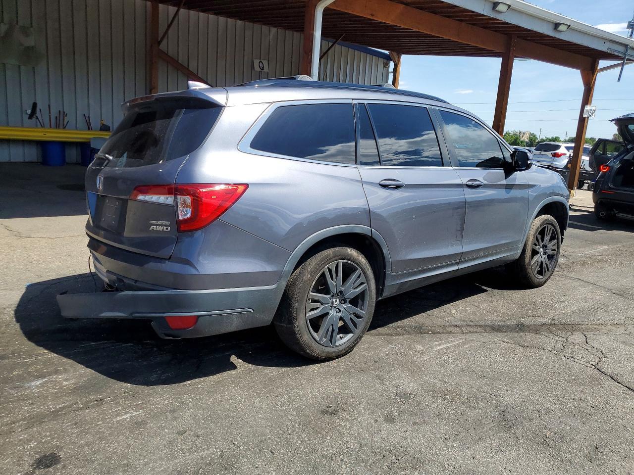 2022 Honda Pilot Se - Image 3