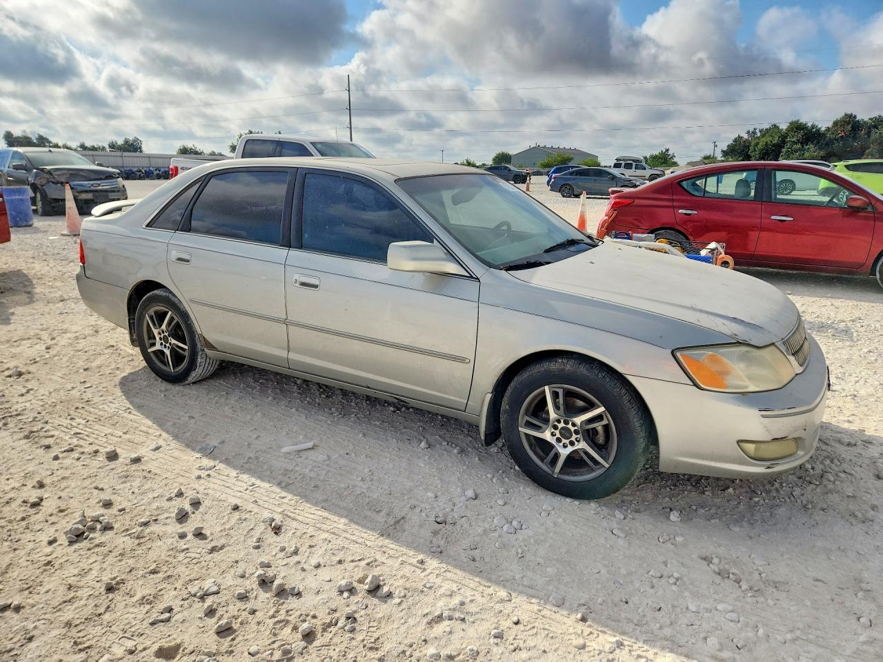 2002 Toyota Avalon Xls - Image 4
