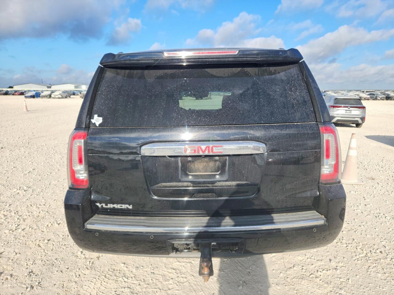 2018 GMC Yukon Denali - Фото 6