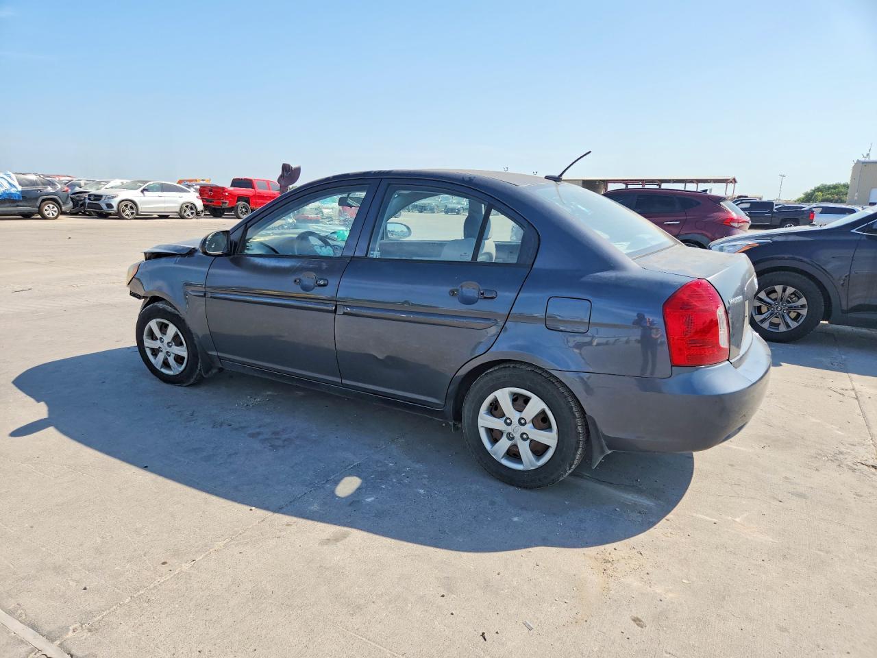 2008 Hyundai Accent Gls - Фото 2