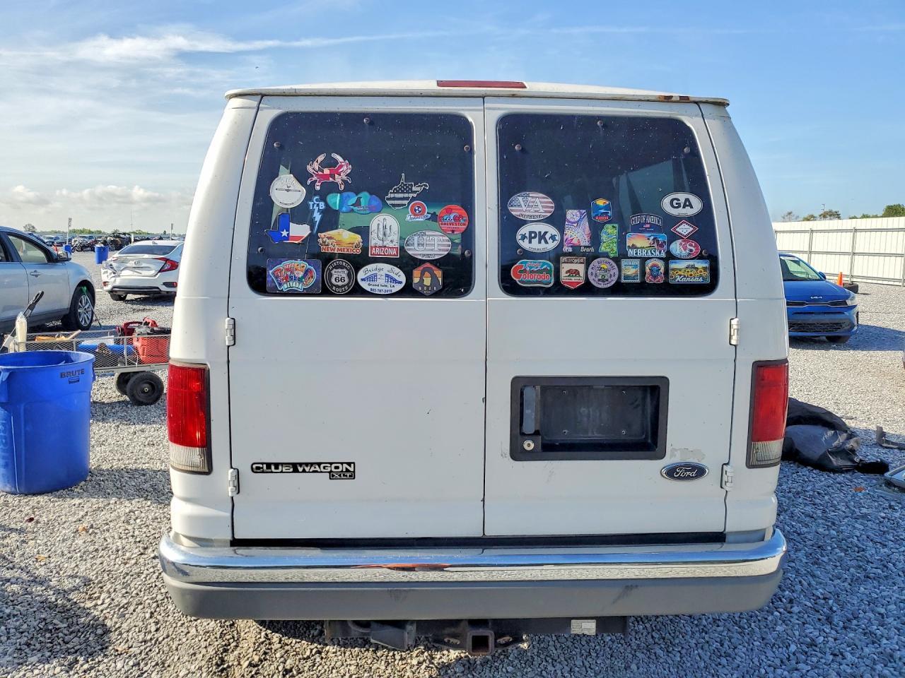 1998 Ford Econoline E350 - Image 6