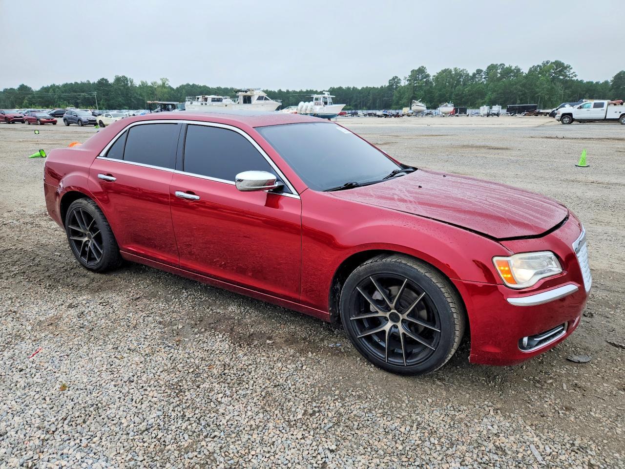 2012 Chrysler 300 Limited - Фото 4
