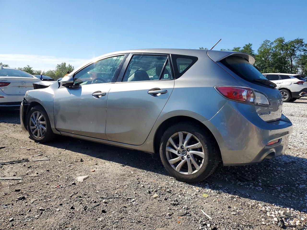 2013 Mazda 3 I - Фото 2