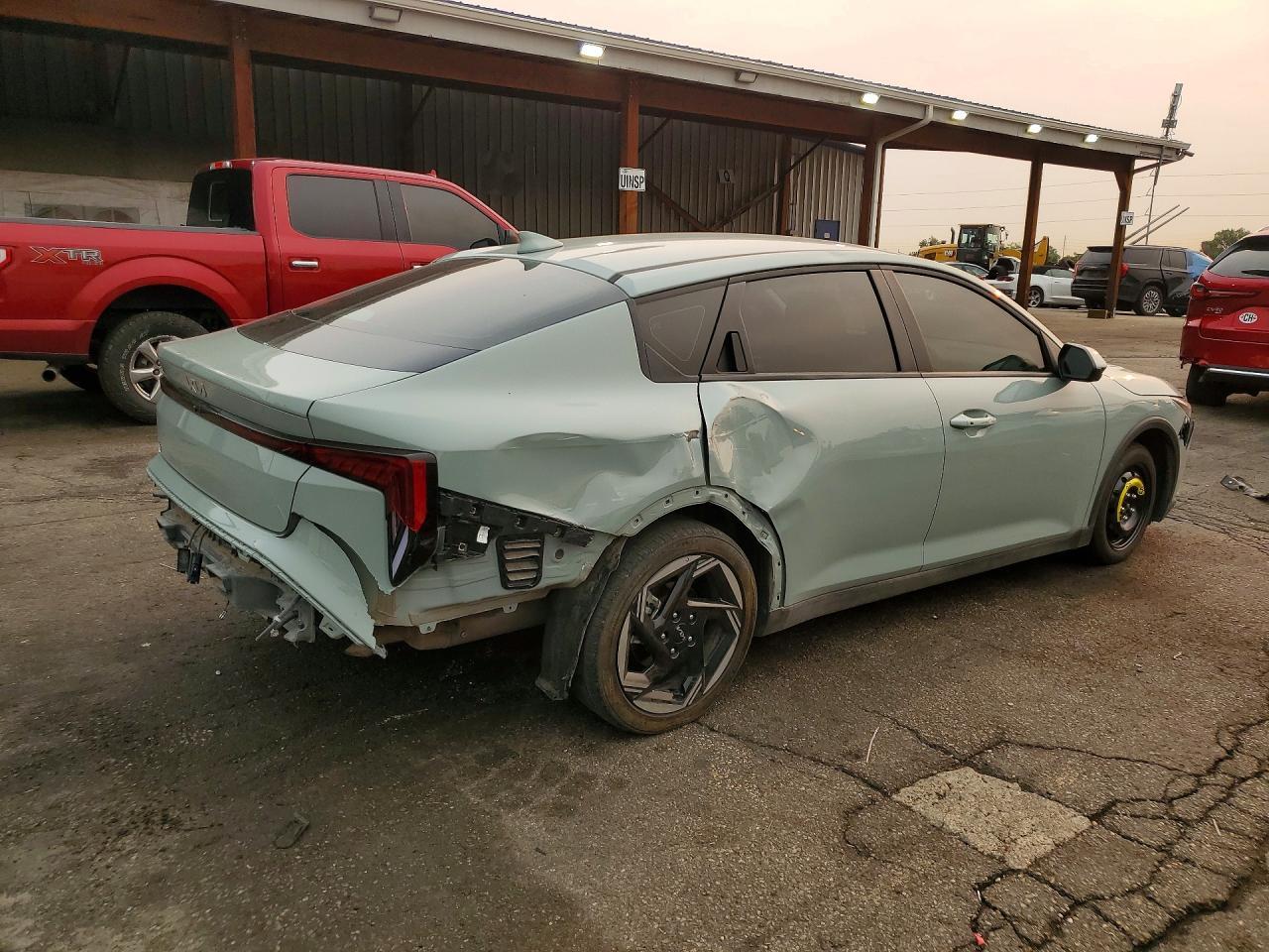 2025 Kia K4 Ex - Image 3