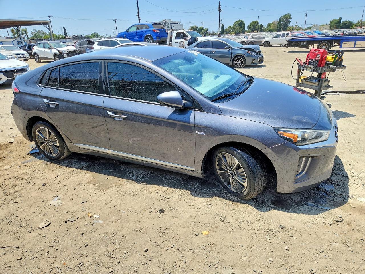 2020 Hyundai Ioniq Se - Фото 4