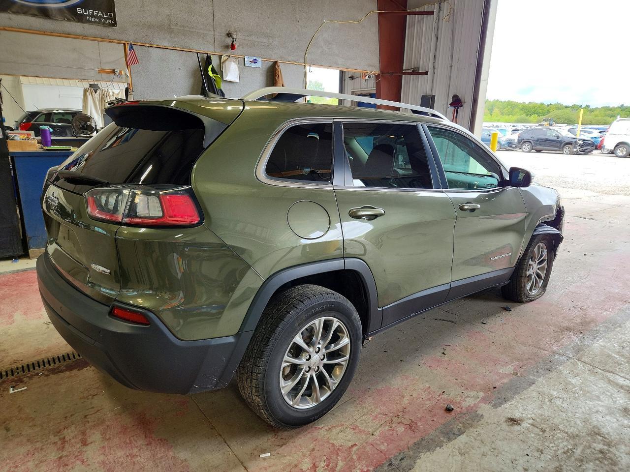 2019 Jeep Cherokee Latitude Plus - Фото 3