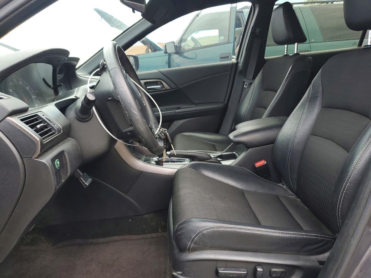 2017 Honda Accord Sport - Image 7