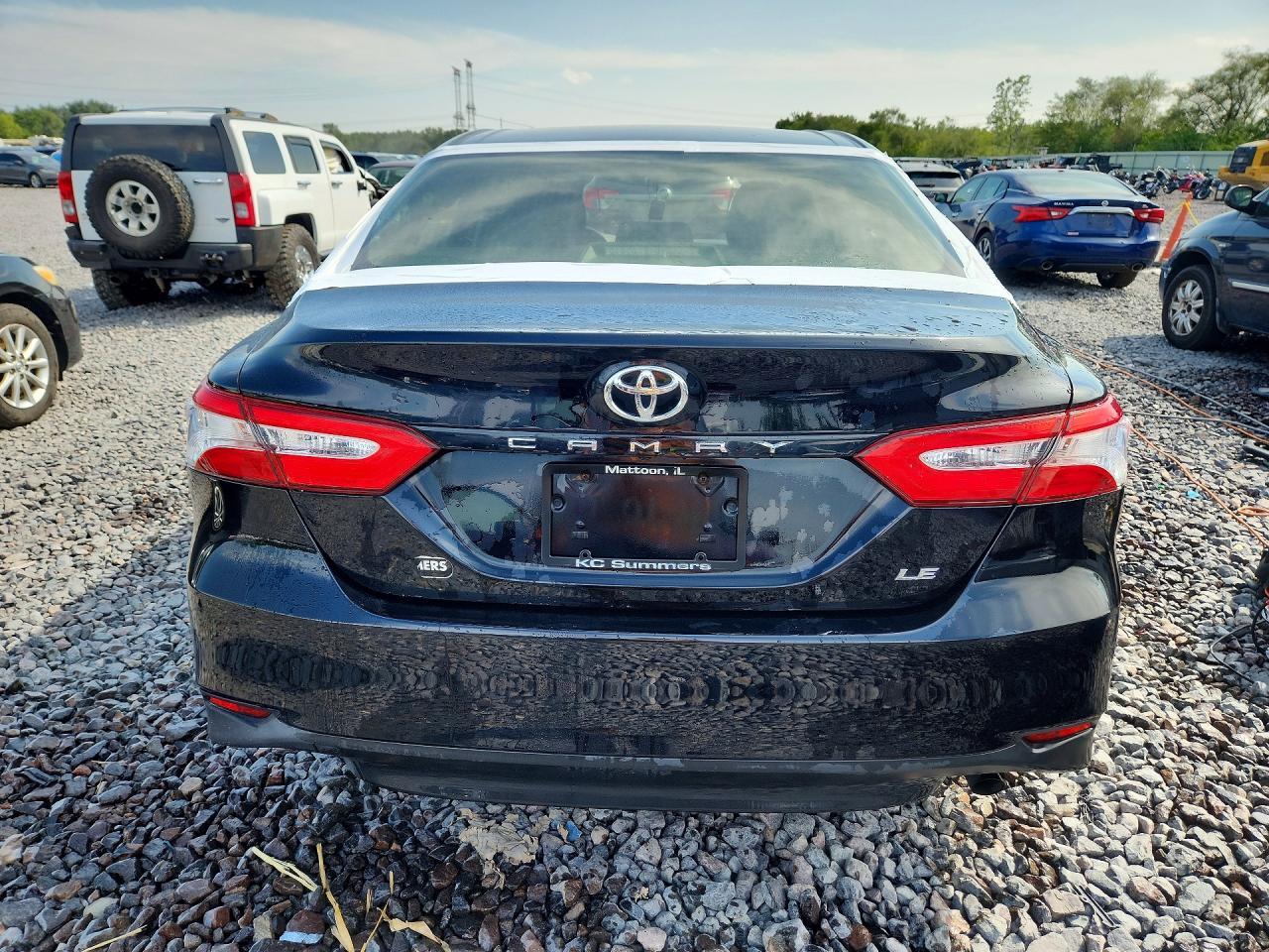 2018 Toyota Camry Le - Фото 6