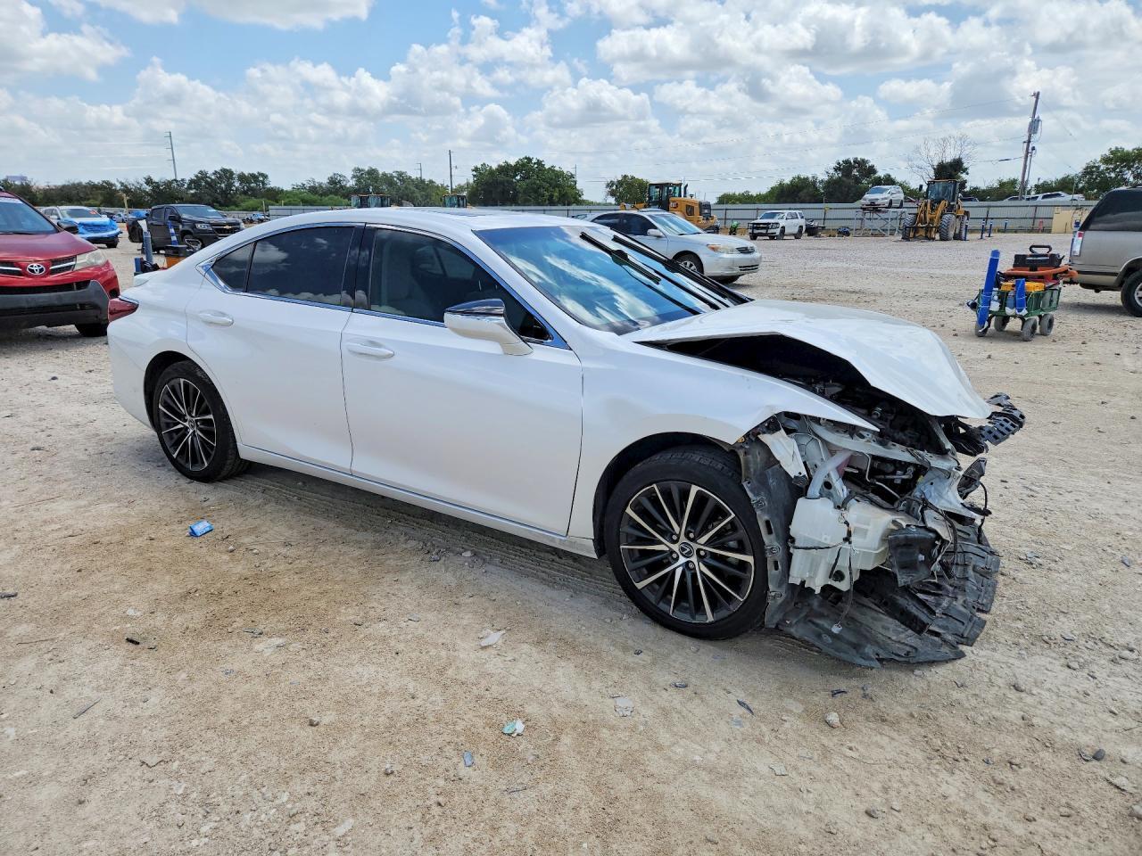 2023 Lexus Es 300H Base - Фото 4