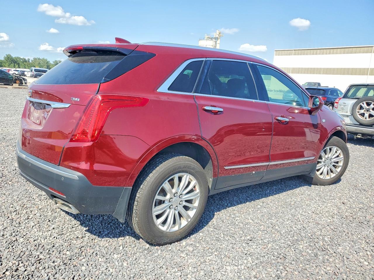 2017 Cadillac Xt5 - Фото 3