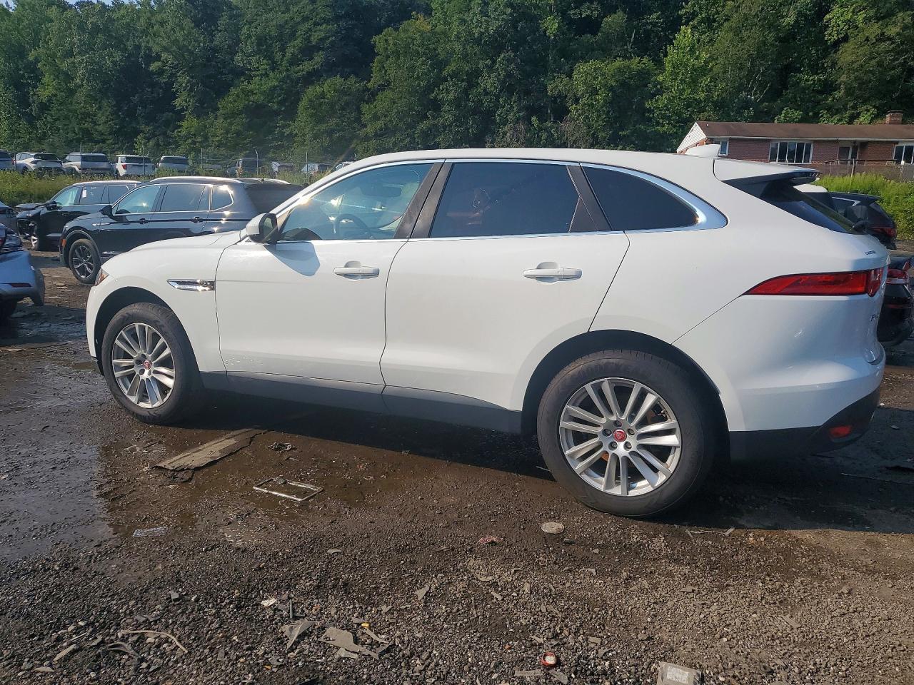 2019 Jaguar F-Pace Prestige - Фото 2