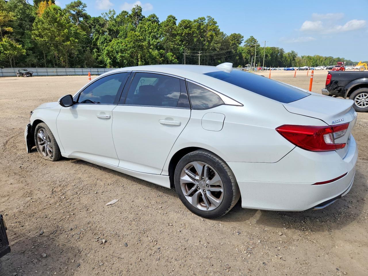 2018 Honda Accord Lx - Фото 2