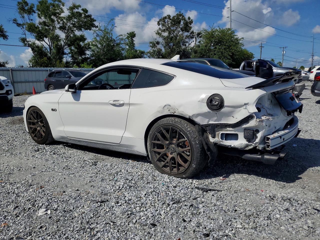 2020 Ford Mustang Gt - Image 2