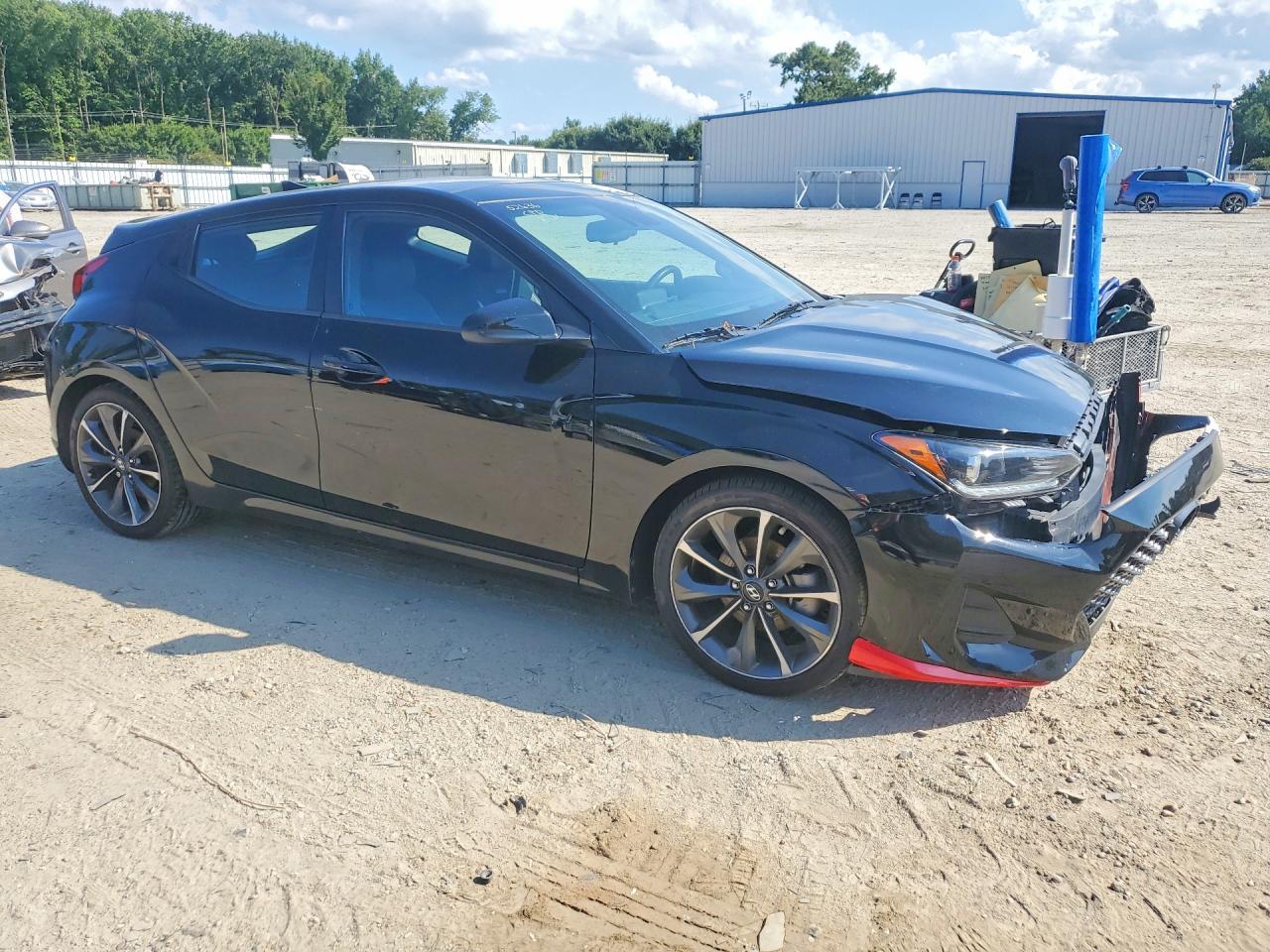 2020 Hyundai Veloster 2.0L Premium - Фото 4