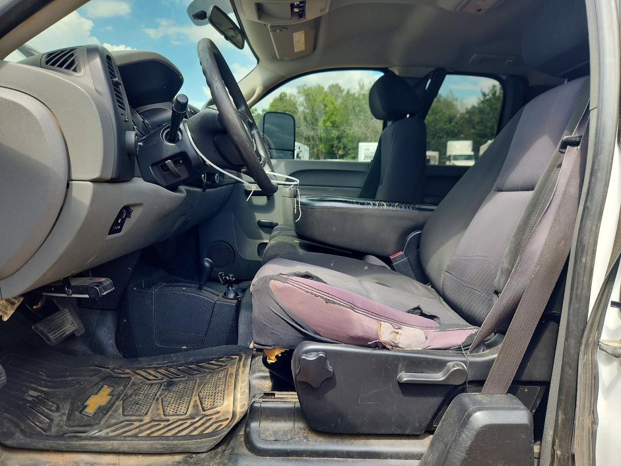 2012 Chevrolet Silverado K2500 Heavy Duty - Image 7