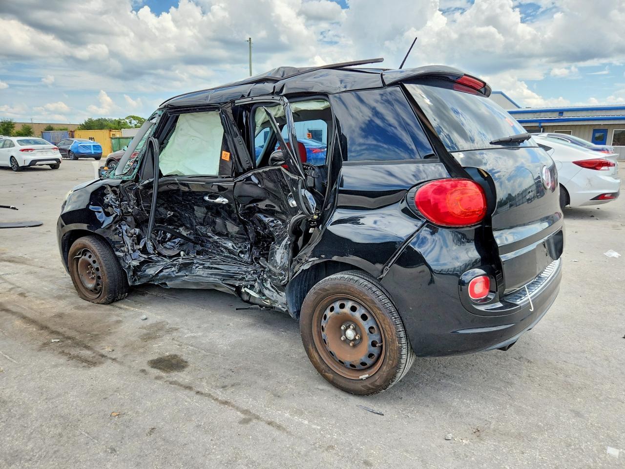 2014 Fiat 500L Pop - Фото 2