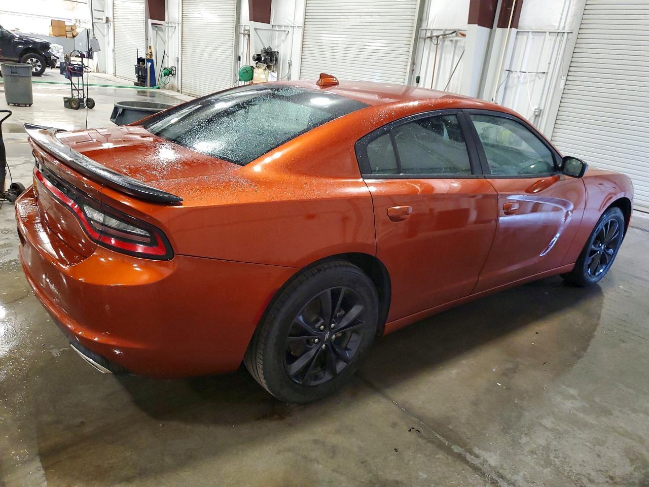 2021 Dodge Charger Sxt - Image 3