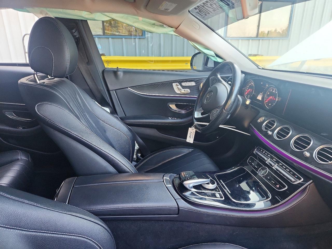 2017 Mercedes-Benz E 300 4Matic - Image 7