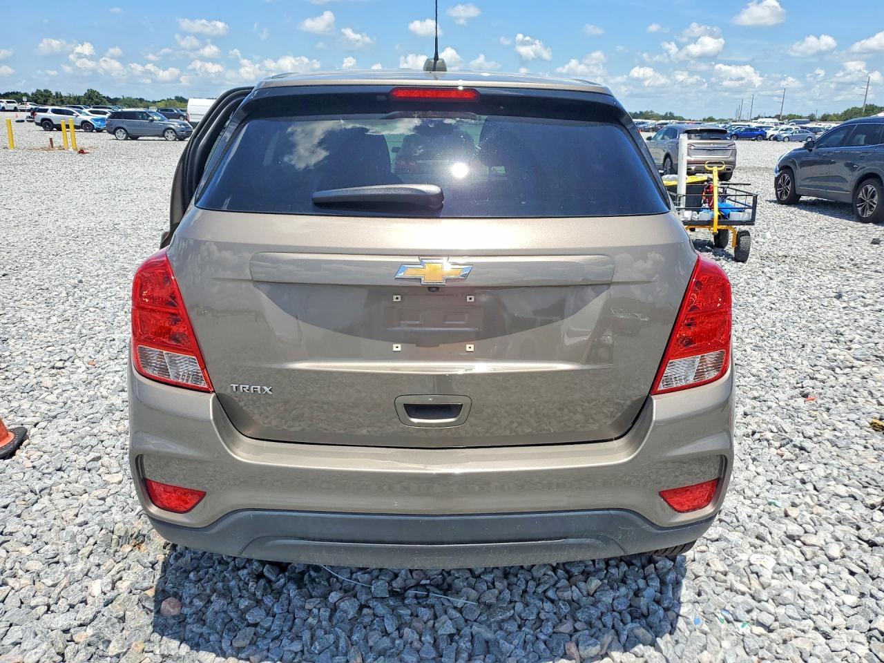 2020 Chevrolet Trax Ls - Фото 6