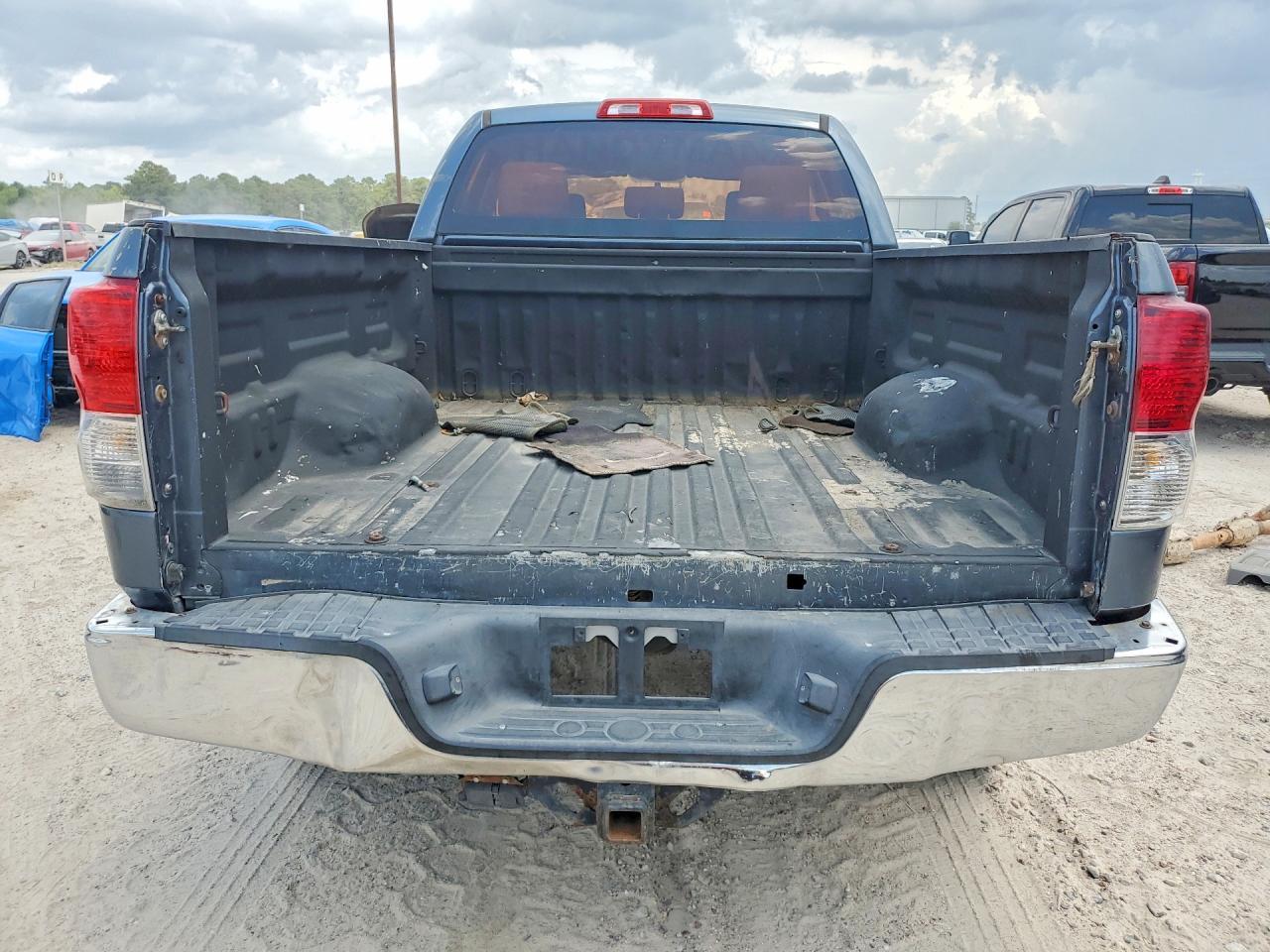 2010 Toyota Tundra Double Cab Sr5 - Фото 6