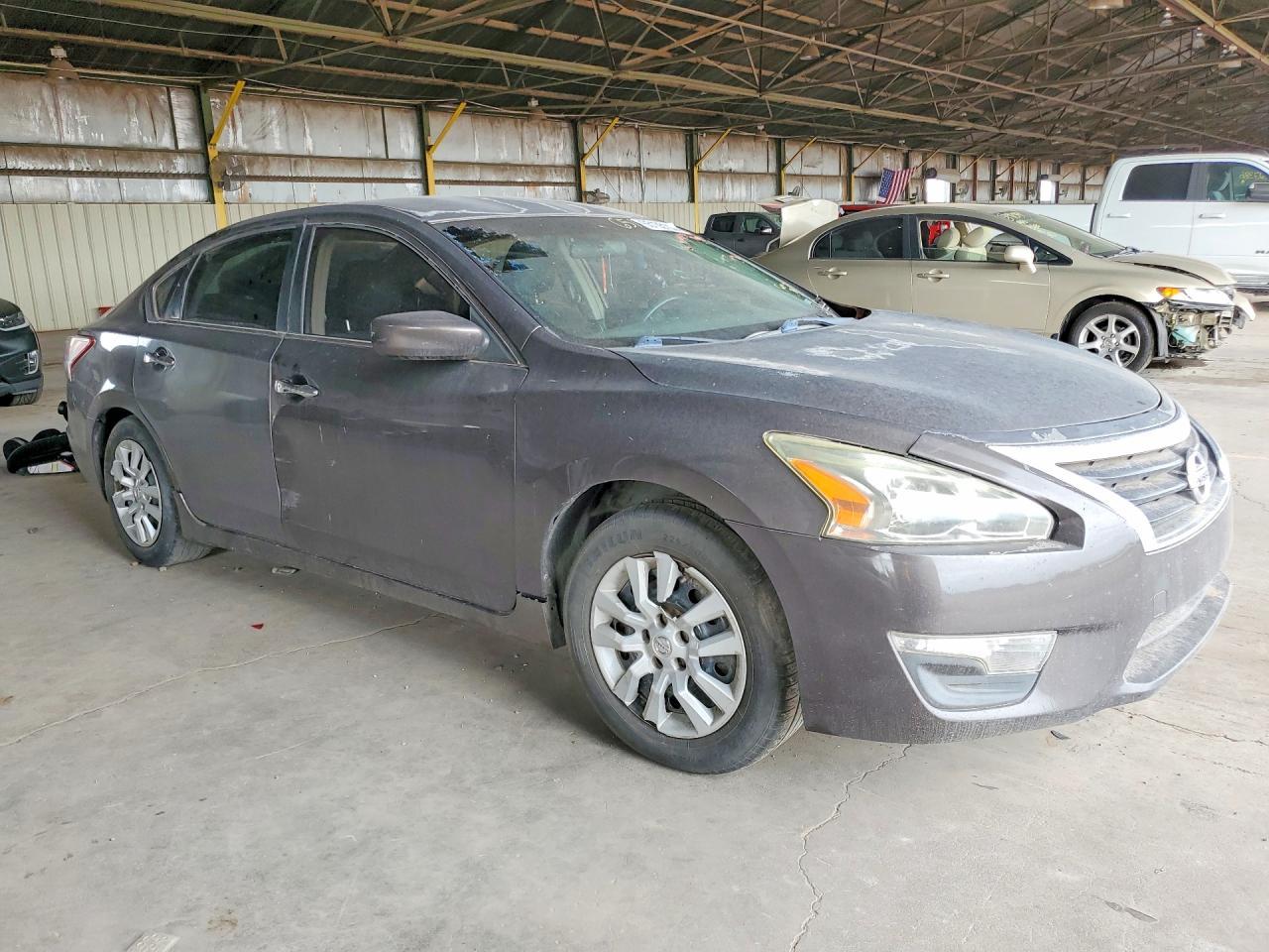 2013 Nissan Altima 2.5 - Image 4