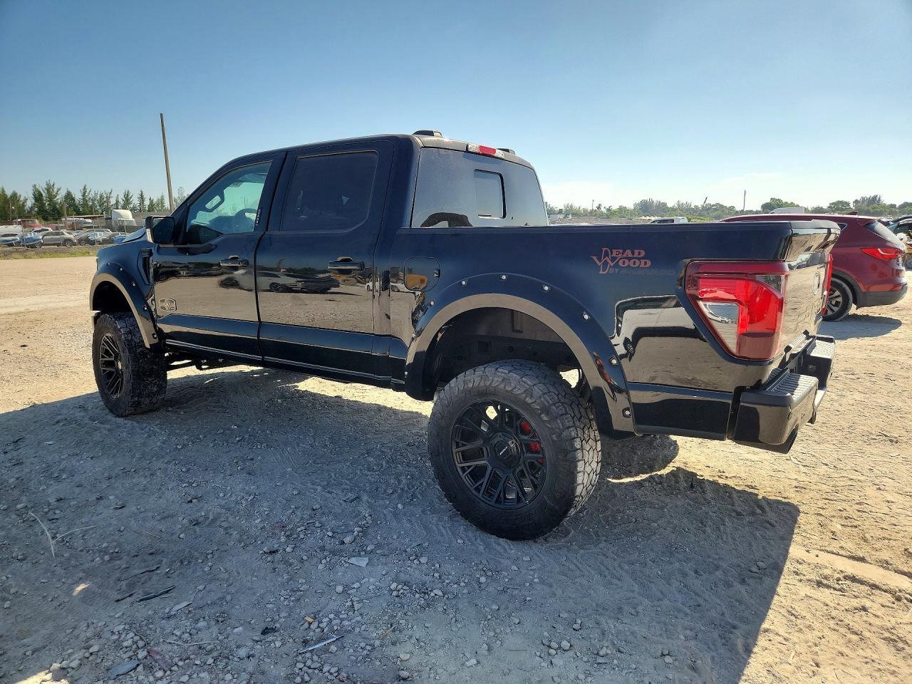 2024 Ford F150 Xlt - Фото 2