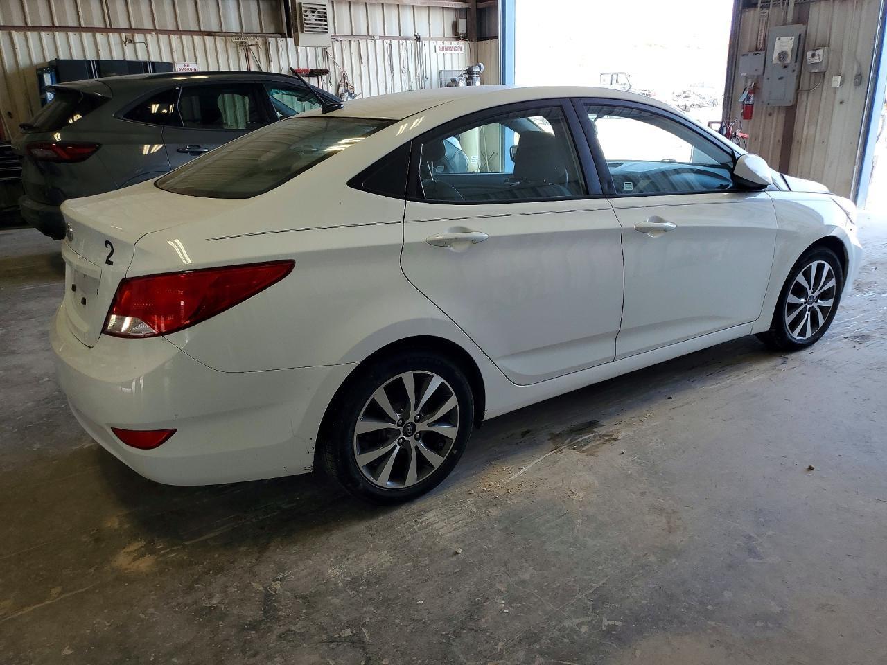 2017 Hyundai Accent Value Edition - Фото 3