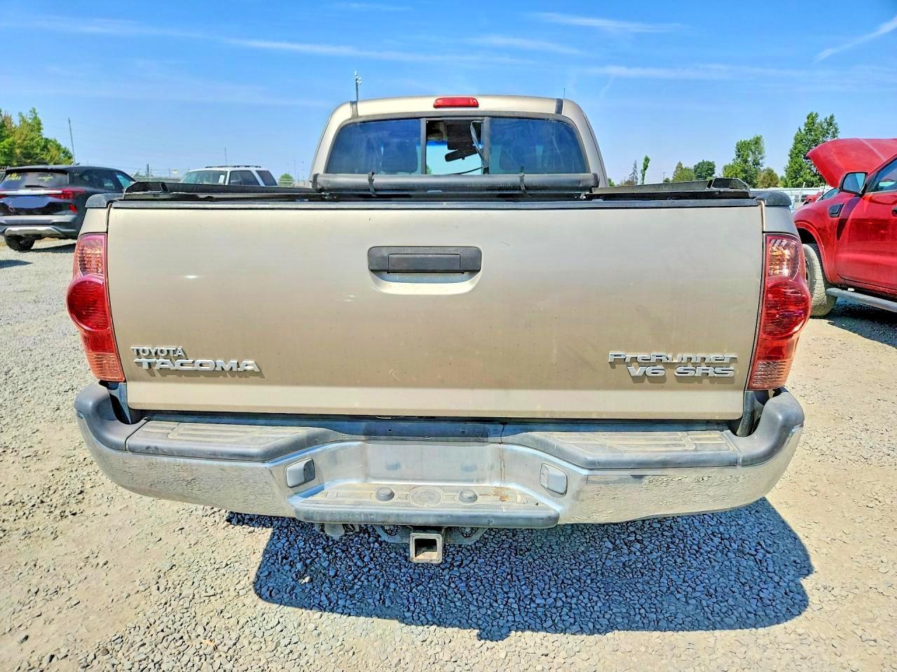 2006 Toyota Tacoma Prerunner Access Cab - Image 6