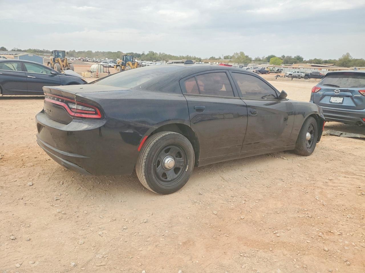 2019 Dodge Charger Police - Image 3