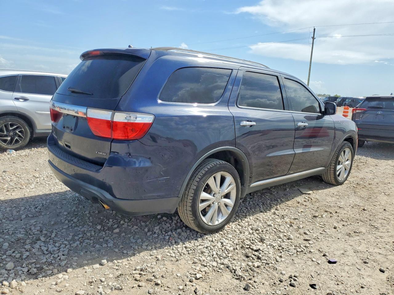 2013 Dodge Durango - Image 3