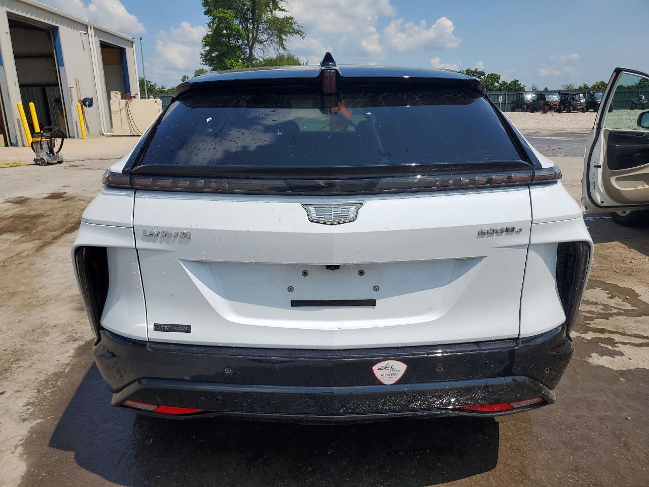 2026 Cadillac Lyriq Sport - Image 6