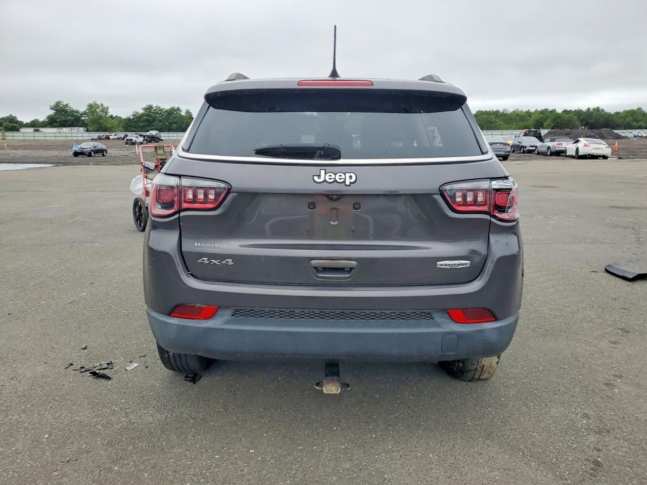 2019 Jeep Compass Latitude - Image 6