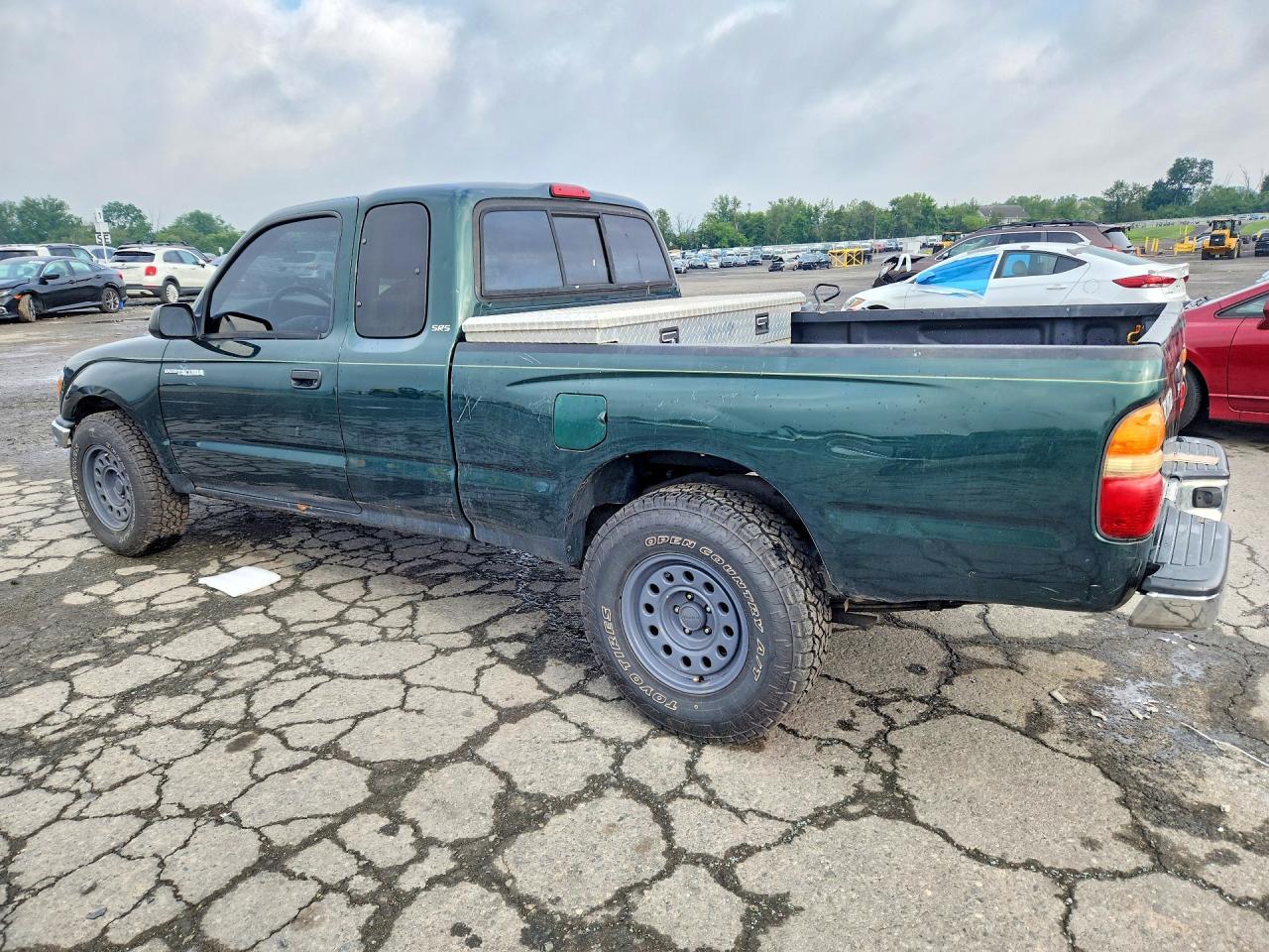 2001 Toyota Tacoma Base - Image 2