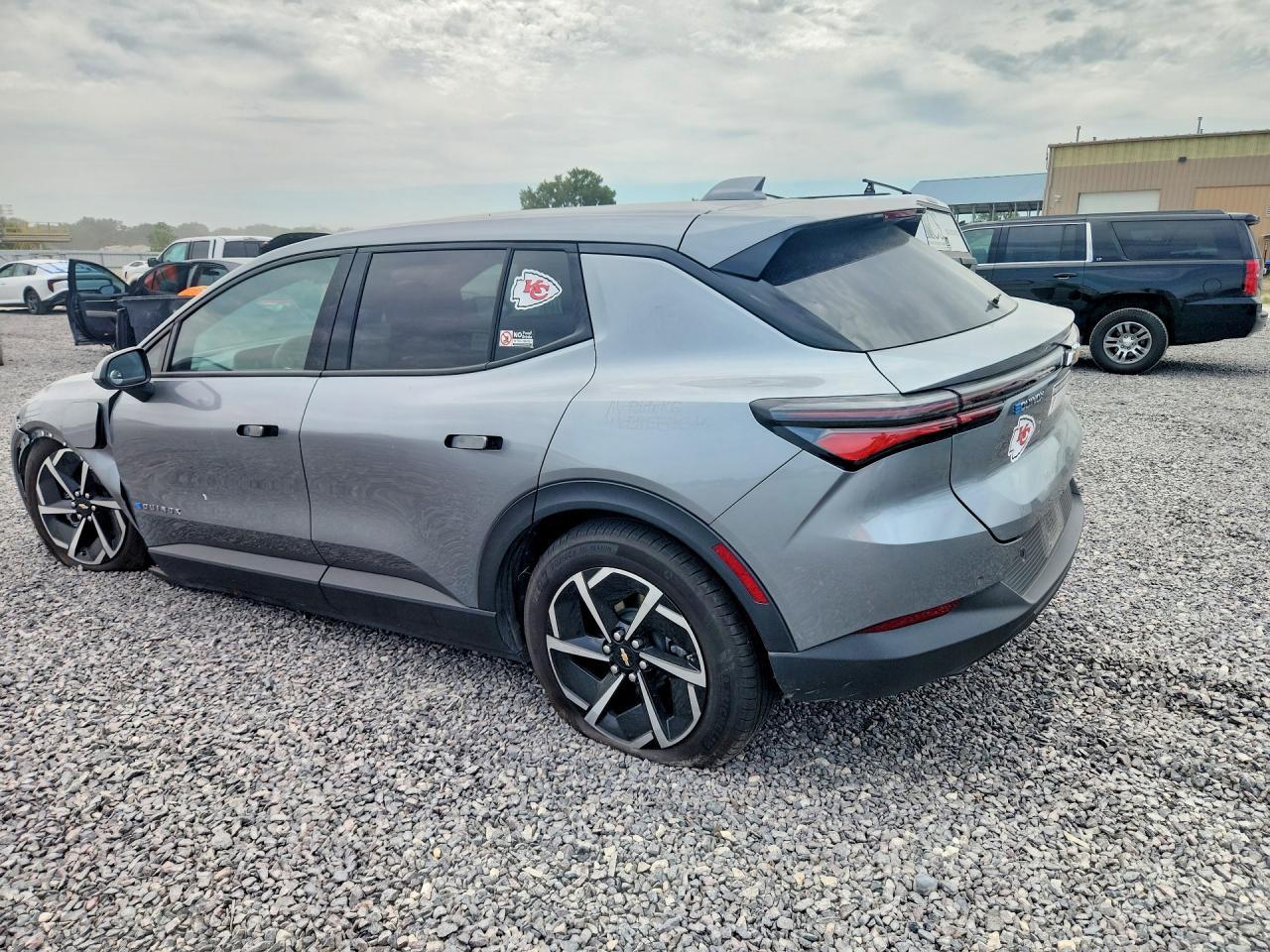 2026 Chevrolet Equinox Lt - Фото 2