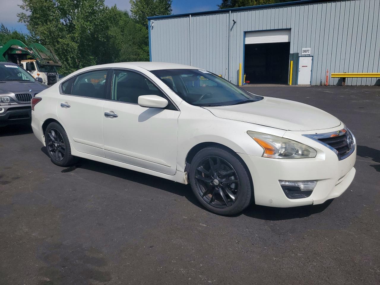 2014 Nissan Altima 2.5 S - Image 4