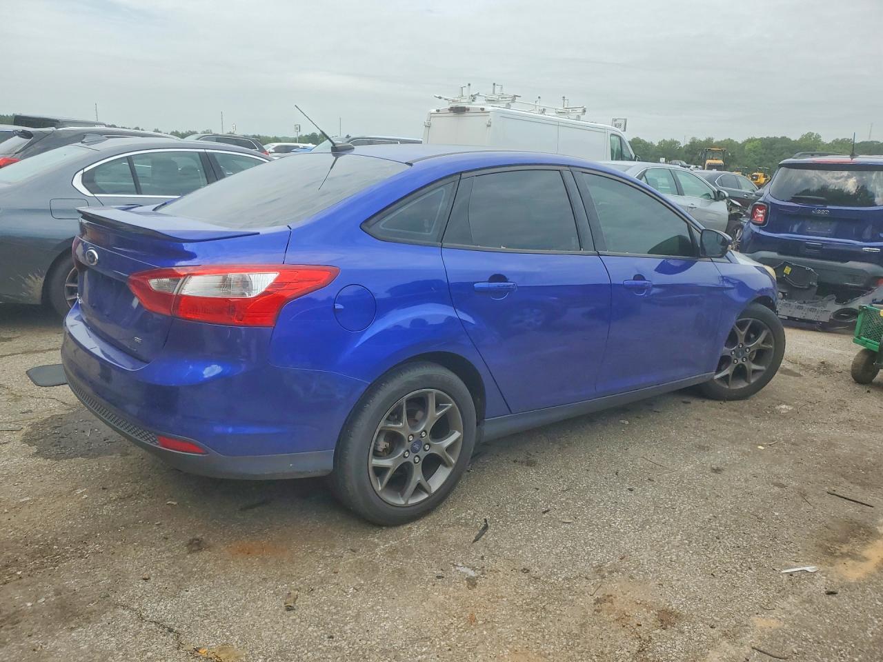 2013 Ford Focus Se - Фото 3