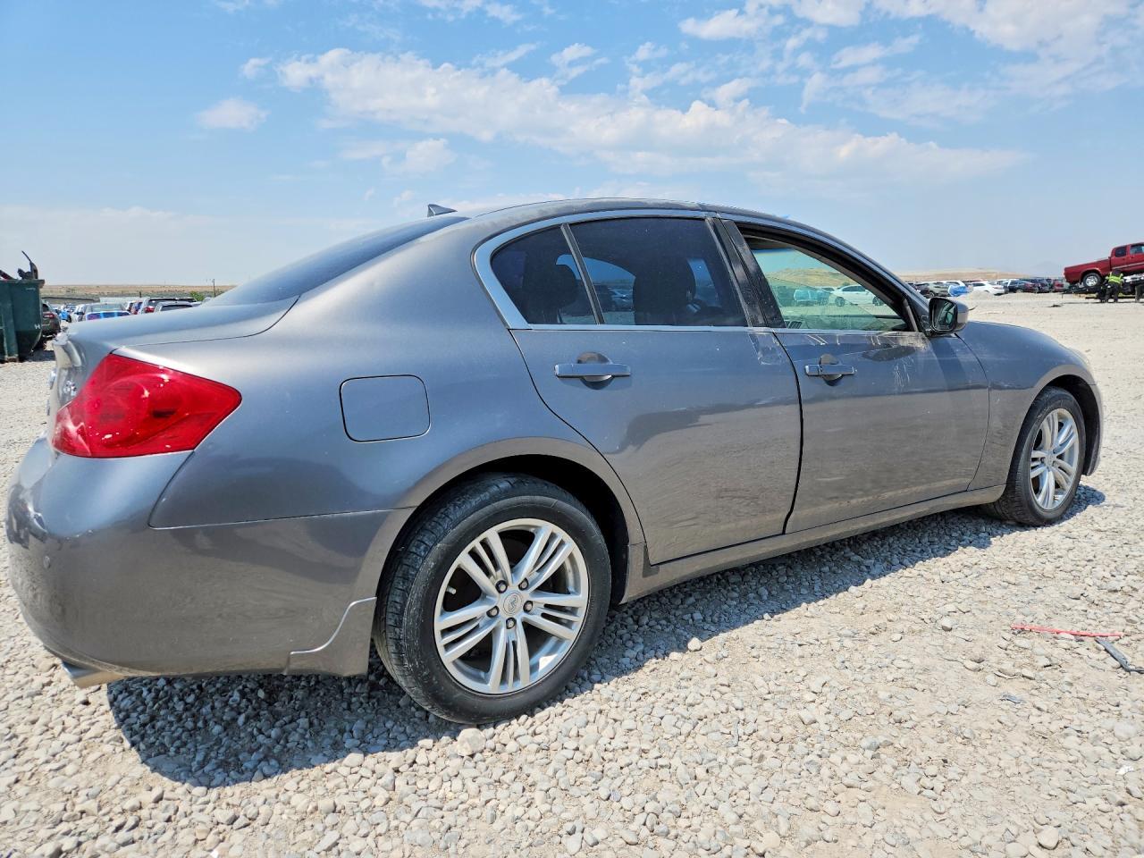2012 Infiniti G37 Sedan X - Image 3