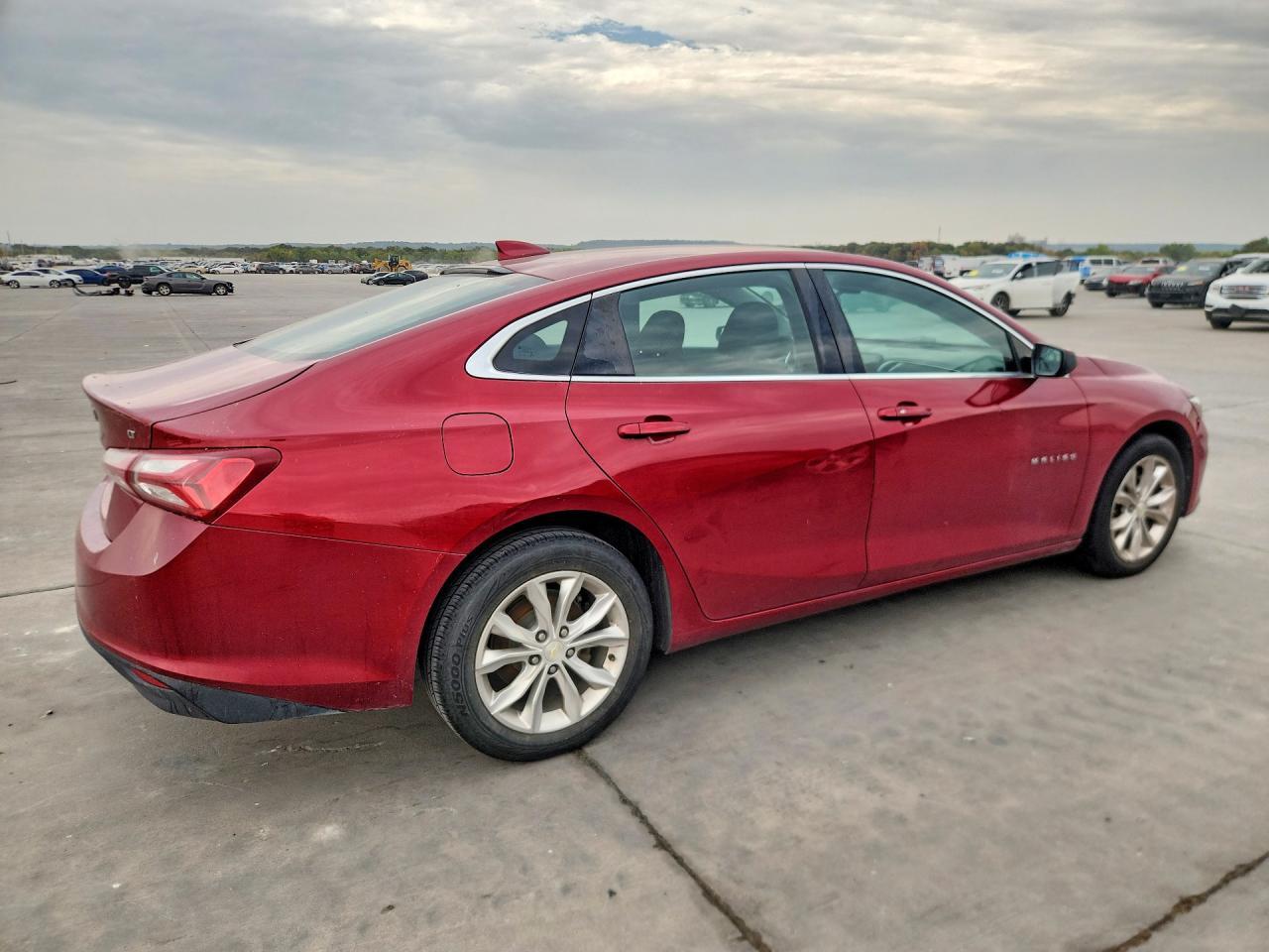 2020 Chevrolet Malibu Lt - Фото 3