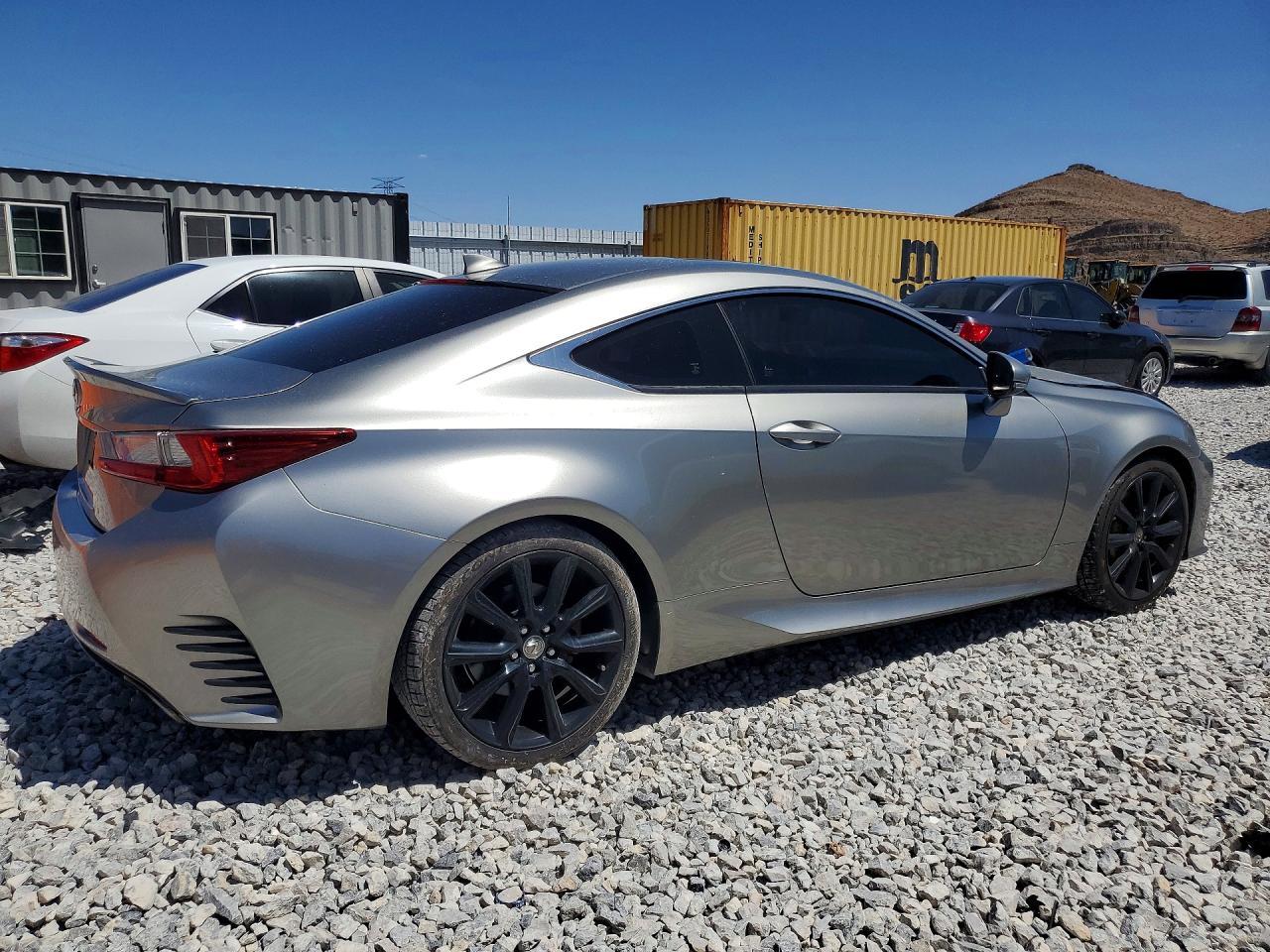 2017 Lexus Rc 200T - Image 3