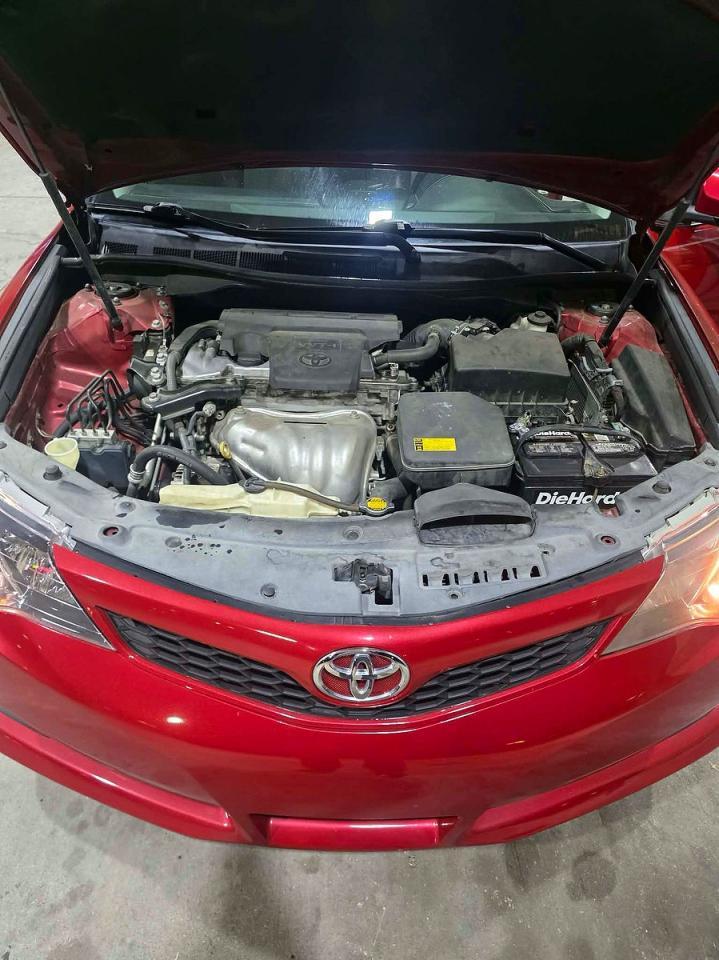 2014 Toyota Camry Se - Image 7