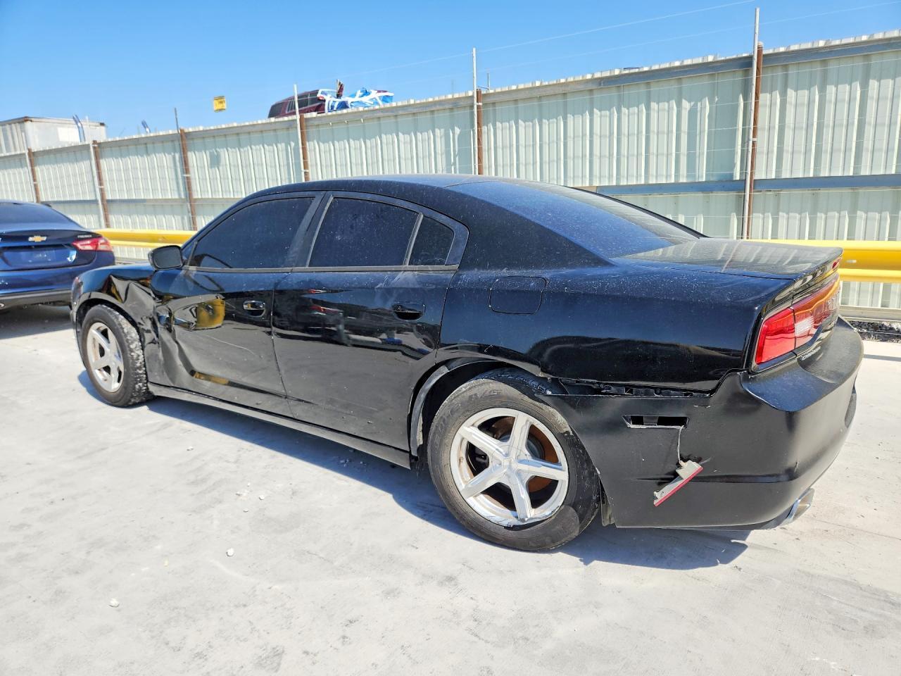 2013 Dodge Charger Se - Image 2