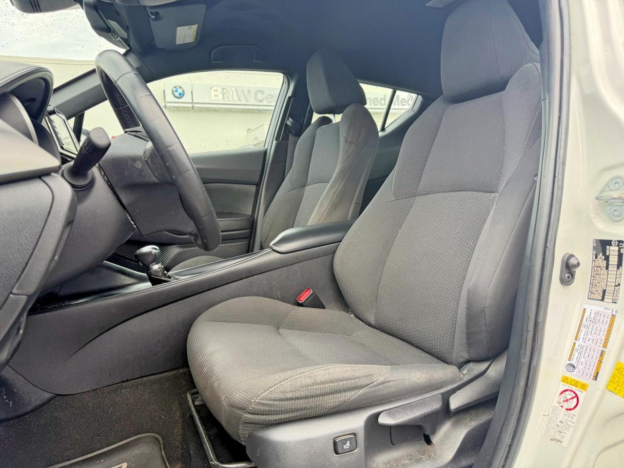 2018 Toyota C-Hr Xle Premium - Фото 6