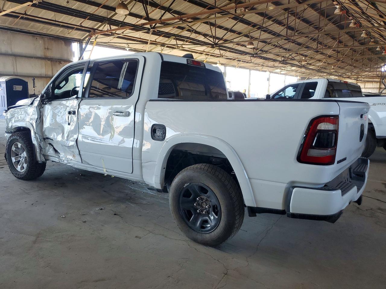 2022 Ram 1500 Laramie - Фото 2
